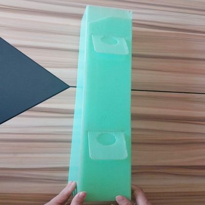 2mm 3mm Oluklu Plastik Ağaç Muhafızları Anti UV Plastik Ağaç Gövde Koruyucuları