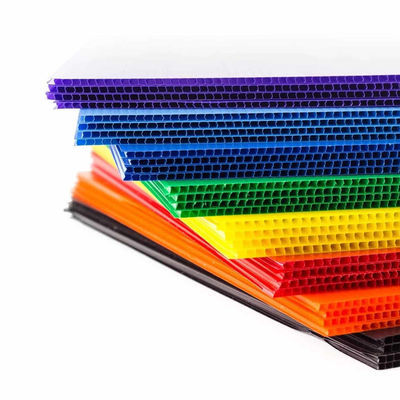 Boş Coroplast Oluklu Plastik Polipropilen Levha 4x8